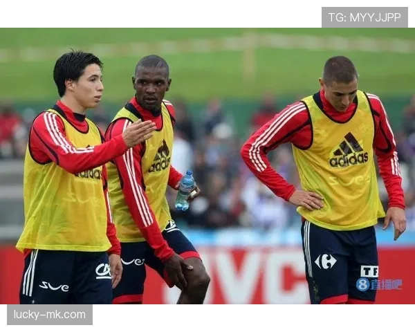 本泽马与本阿尔法的进攻效率差异及其战术角色解析