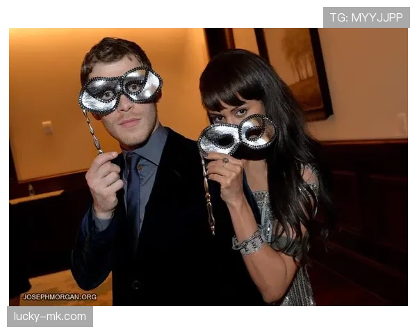 摩根赛场上冷静，裙下生活竟然比咱还爱买买买？